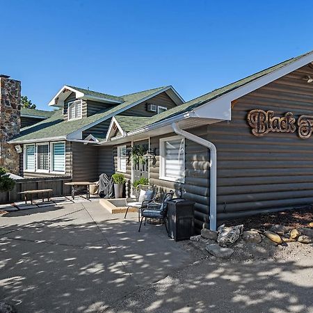 Black Forest Inn Bed & Breakfast Рапид Сити Екстериор снимка