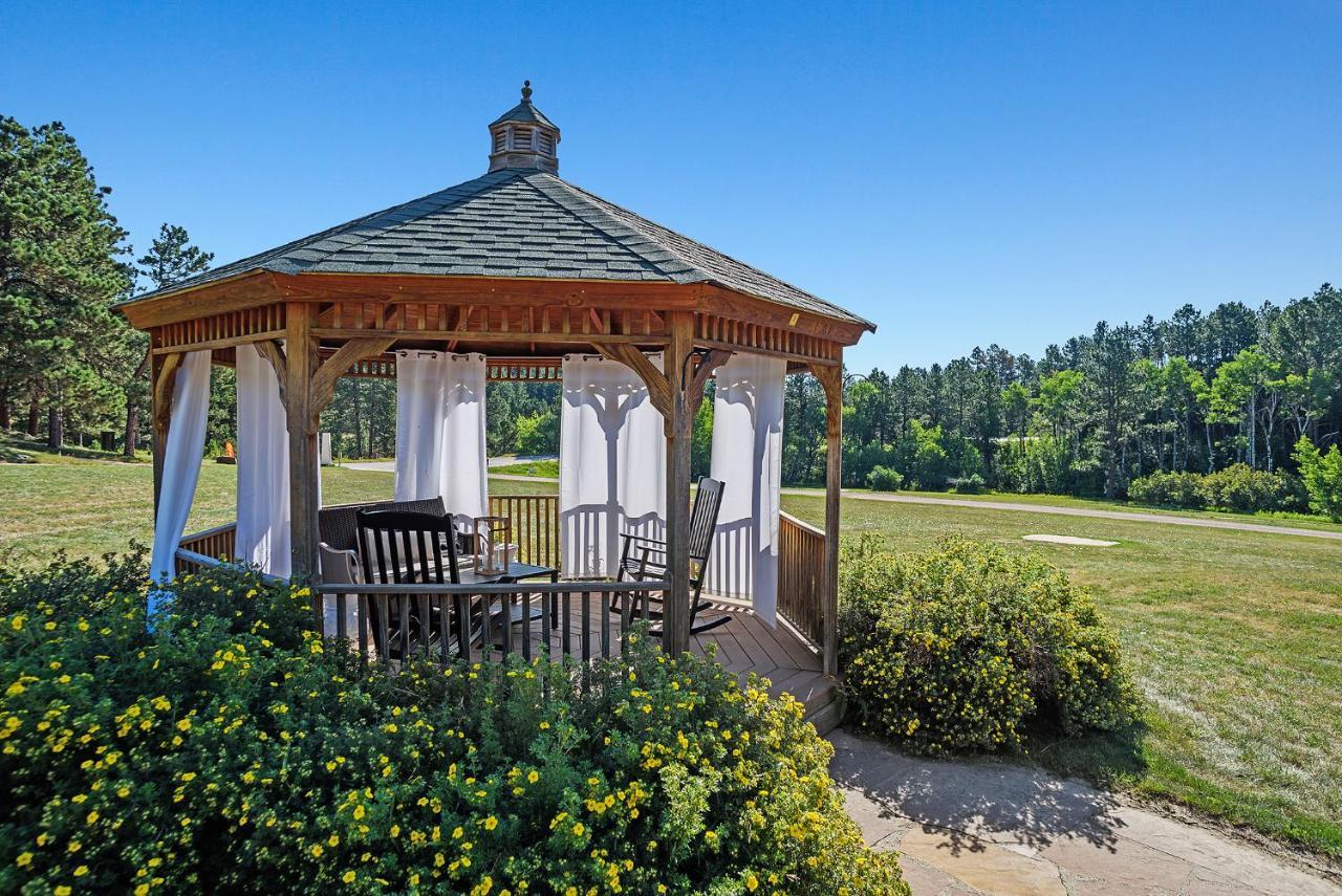 Black Forest Inn Bed & Breakfast Рапид Сити Екстериор снимка